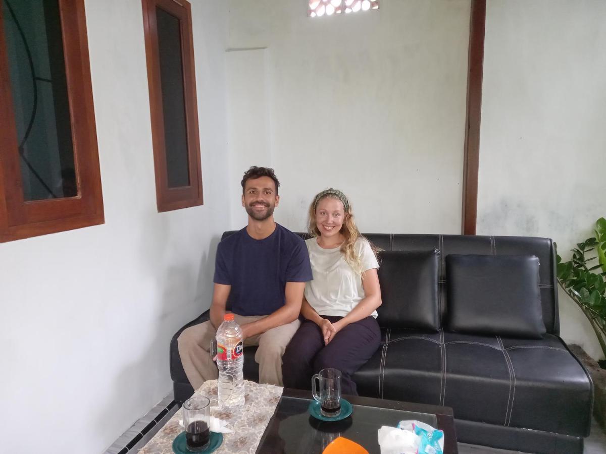 Juda Homestay Banyuwangi  Esterno foto