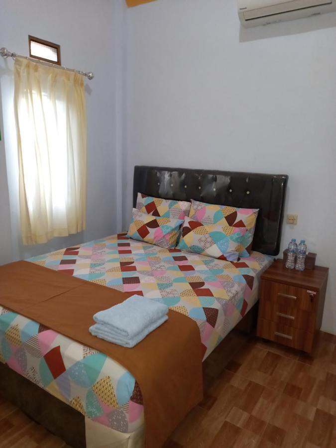Juda Homestay Banyuwangi  Esterno foto