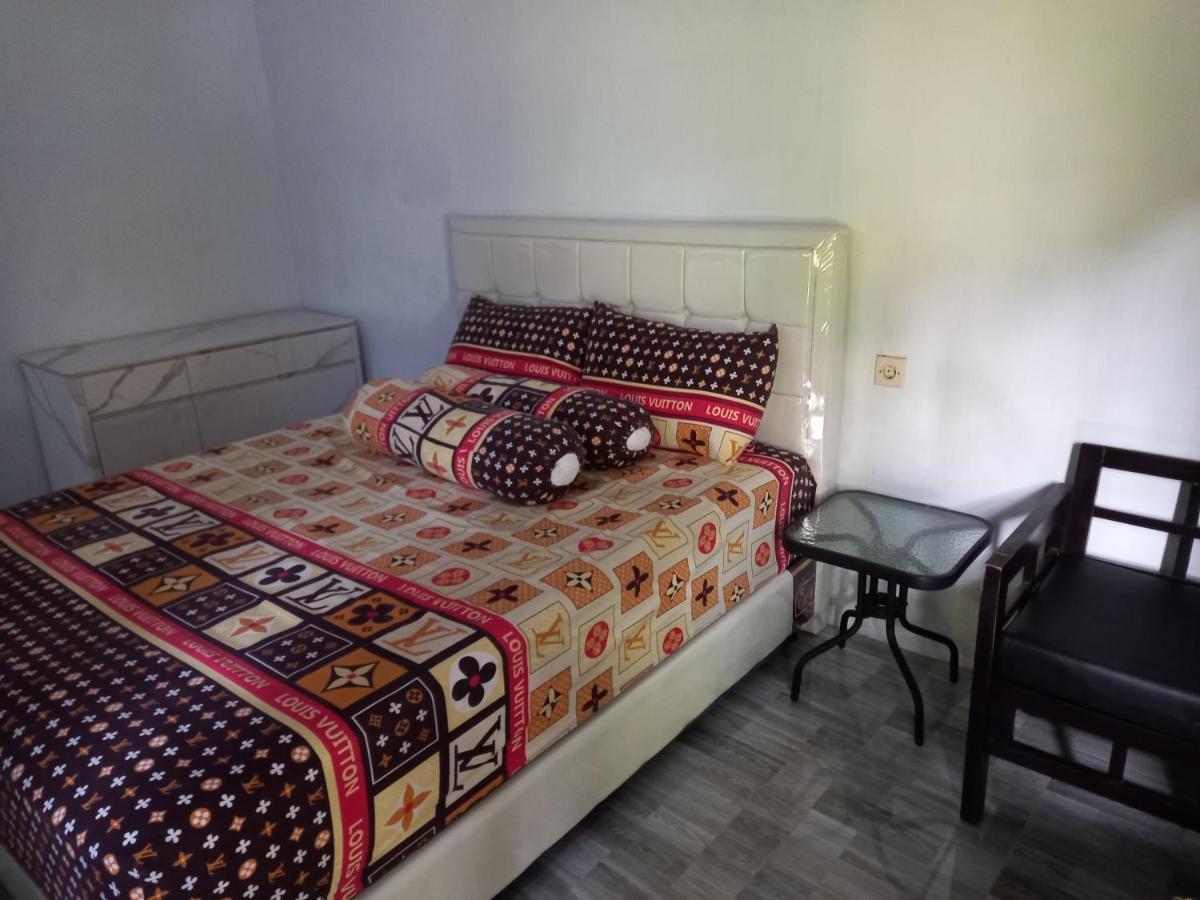 Juda Homestay Banyuwangi  Esterno foto